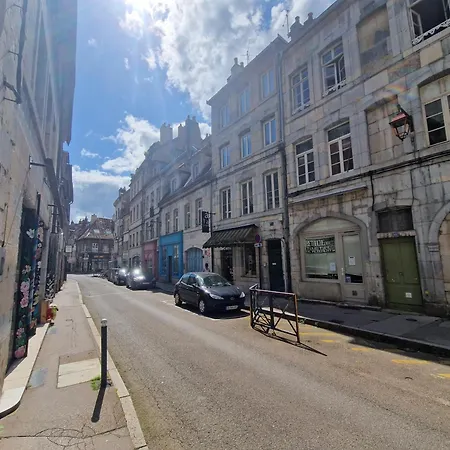 Le Cocon Apartment Besancon Exterior photo
